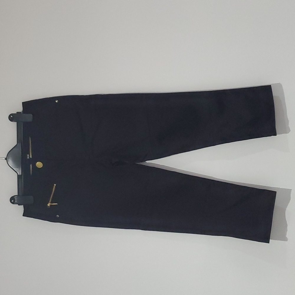 H&M Capri Pants Skinny black with gold zipper detail Y2k Cropped pants size 4